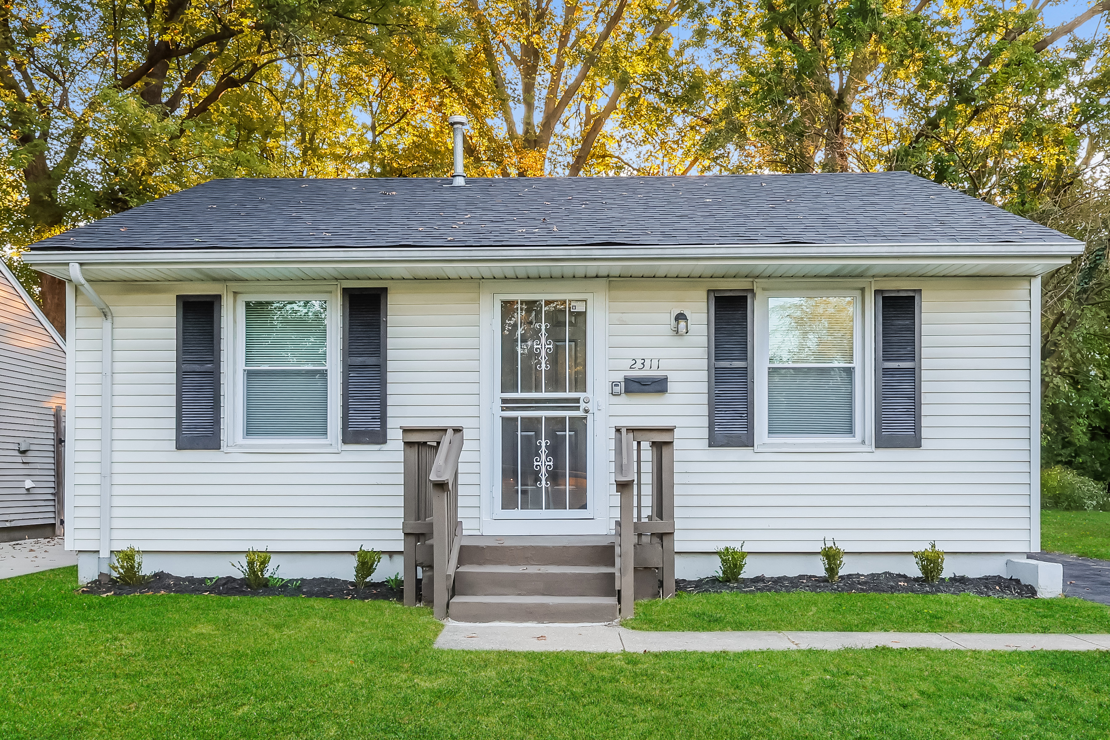 2311 S 37Th St Louisville, KY 40211